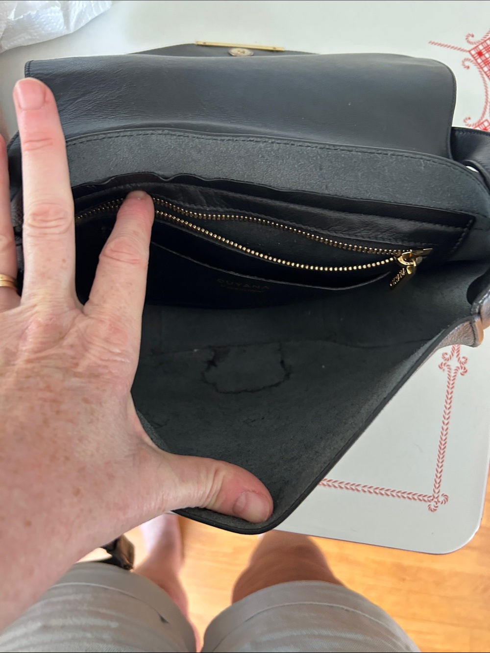 Cuyana Black Leather Saddle Crossbody Bag - Picture 3 of 11